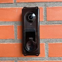 Protection-pour-votre-Arlo-Wired-antivol